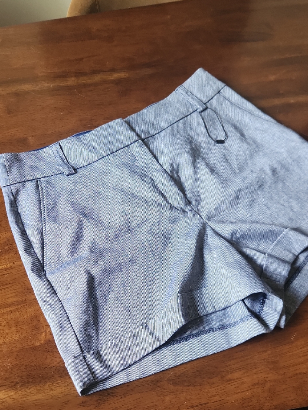Express Midi High Rise Shorts - Picture 2 of 4